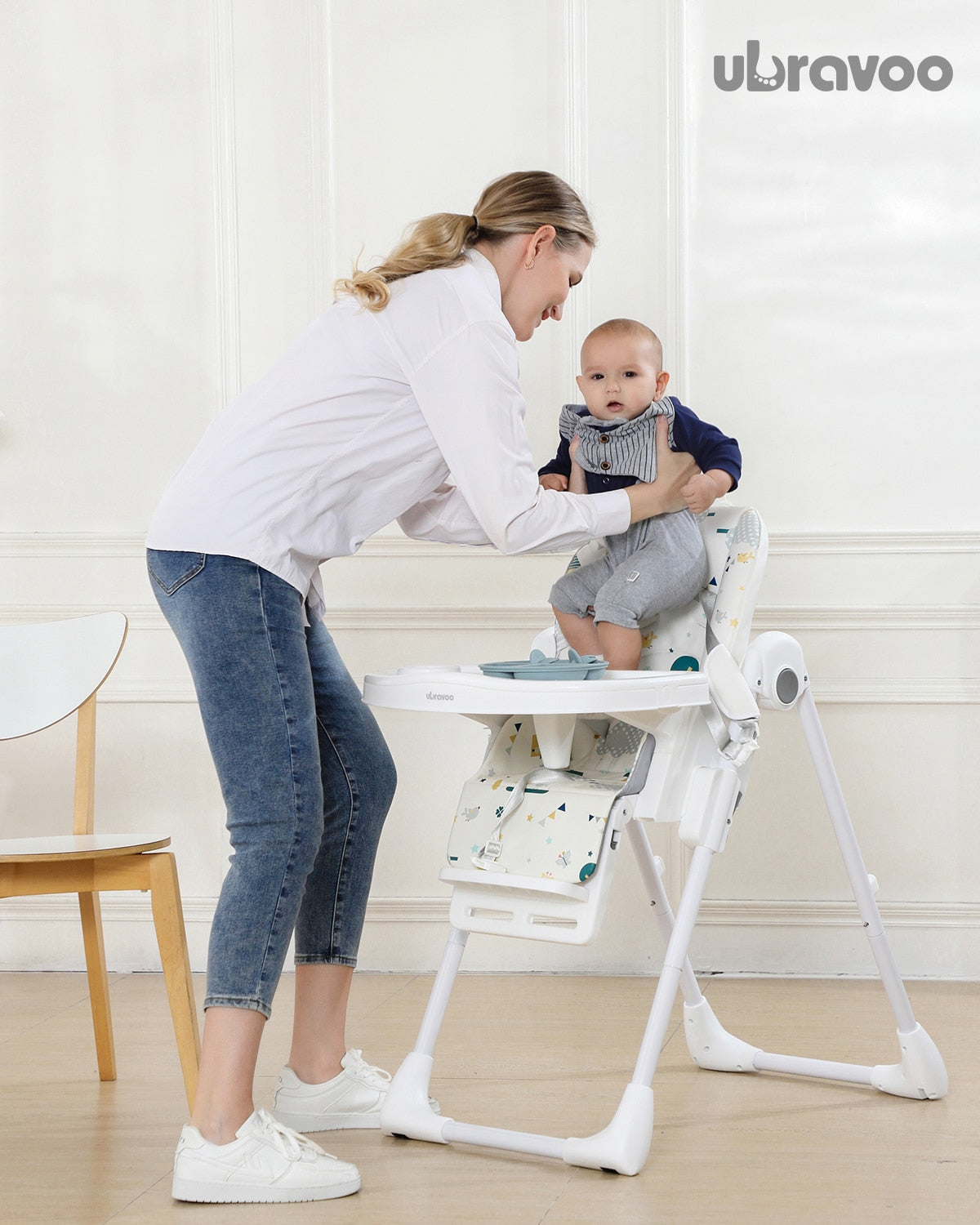 UBRAVOOUmbravo Highchair Foldable Treetop Adventure