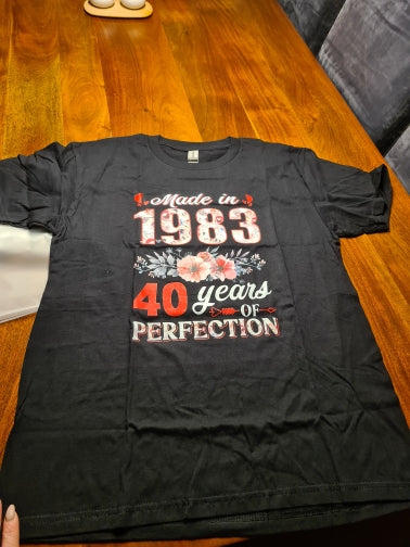 T-Shirt Made In 1983 Floral 40 Year Old 40th Birthday